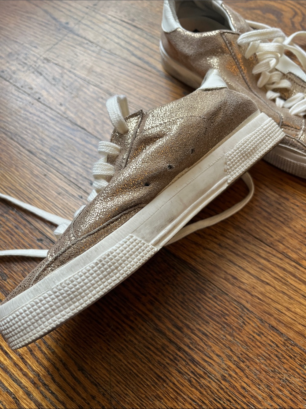 GOLDEN GOOSE METALLIC GOLD SNEAKERS 35 - Picture 5 of 8